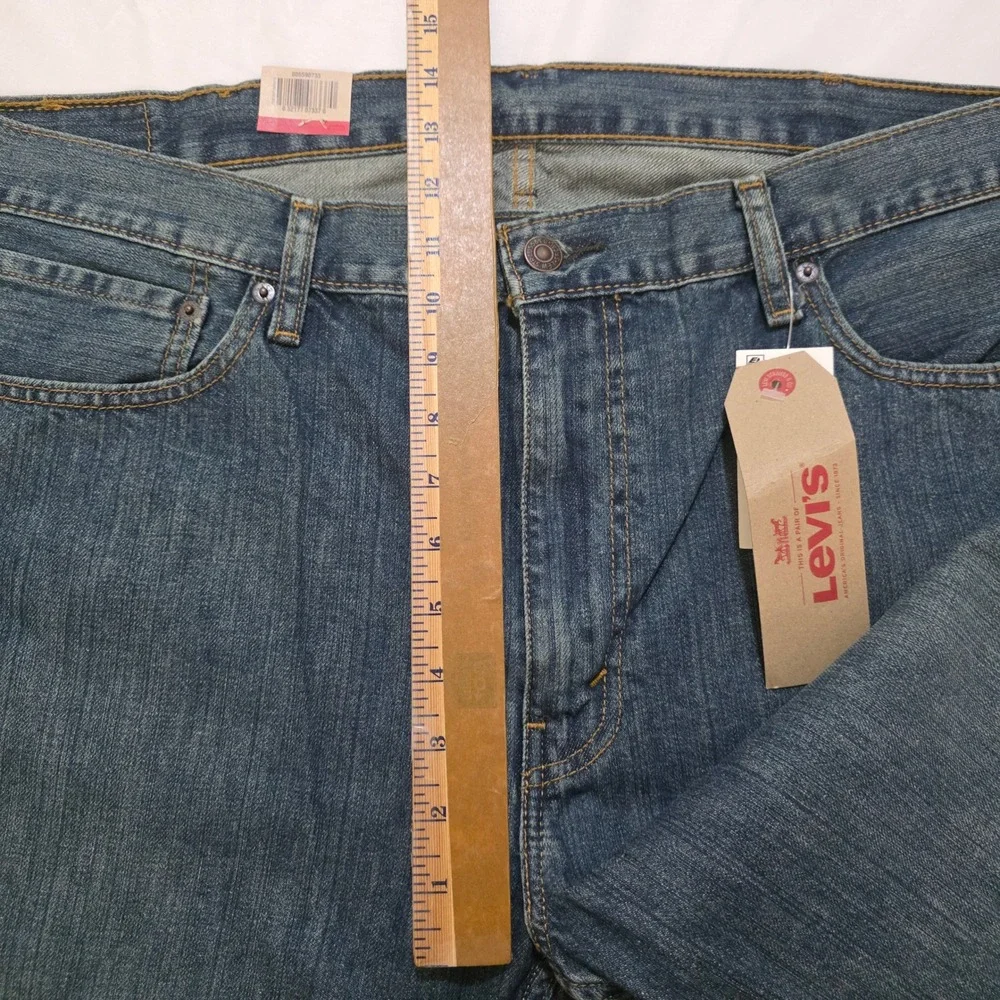 Levis 559 Relaxed Straight Jeans Mens 40x32 Blue Medium Wash Denim NWT